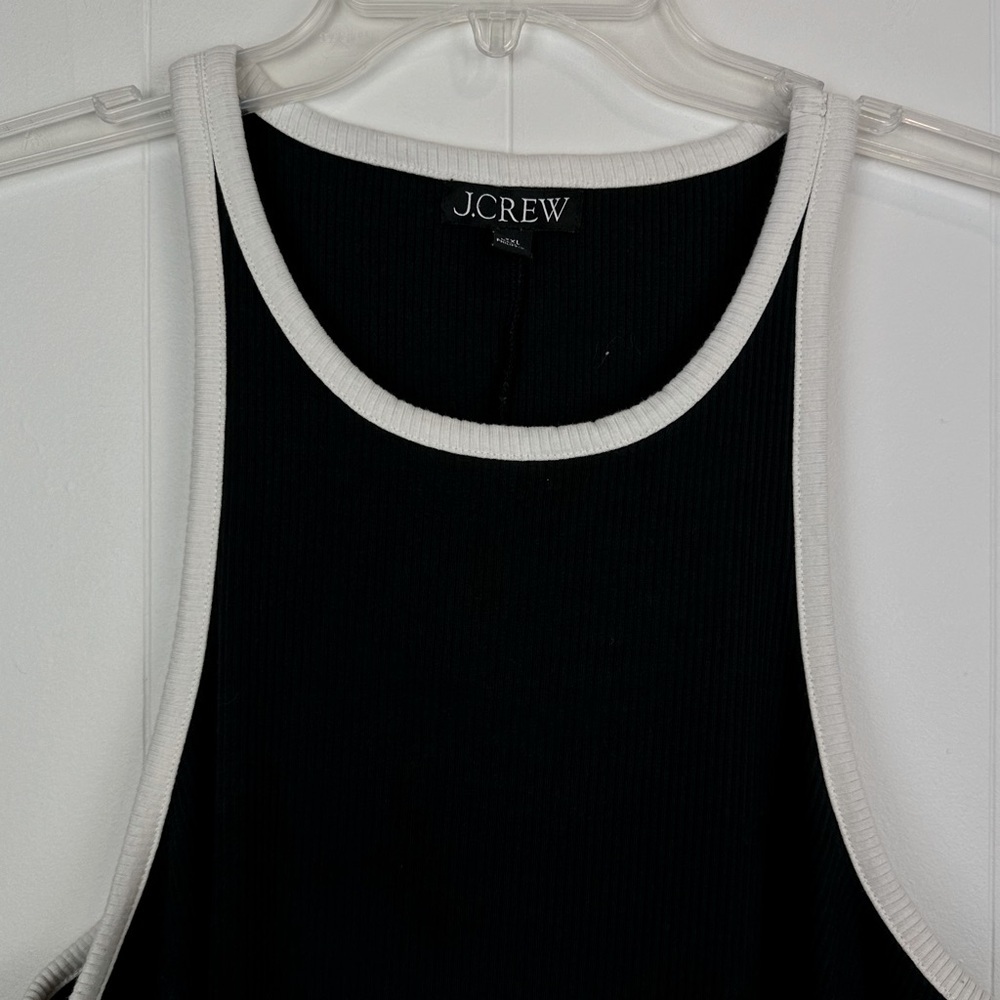 J. Crew Black and White Cut In Ringer Tank Size XXL 🔥 - Picture 2 of 8